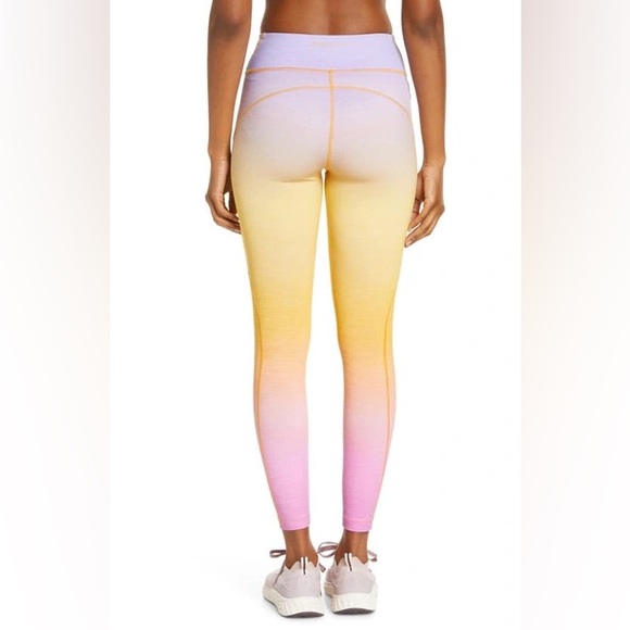 NWOT Outdoor Voices TechSweat™ 7/8 Leggings - Picture 2 of 6